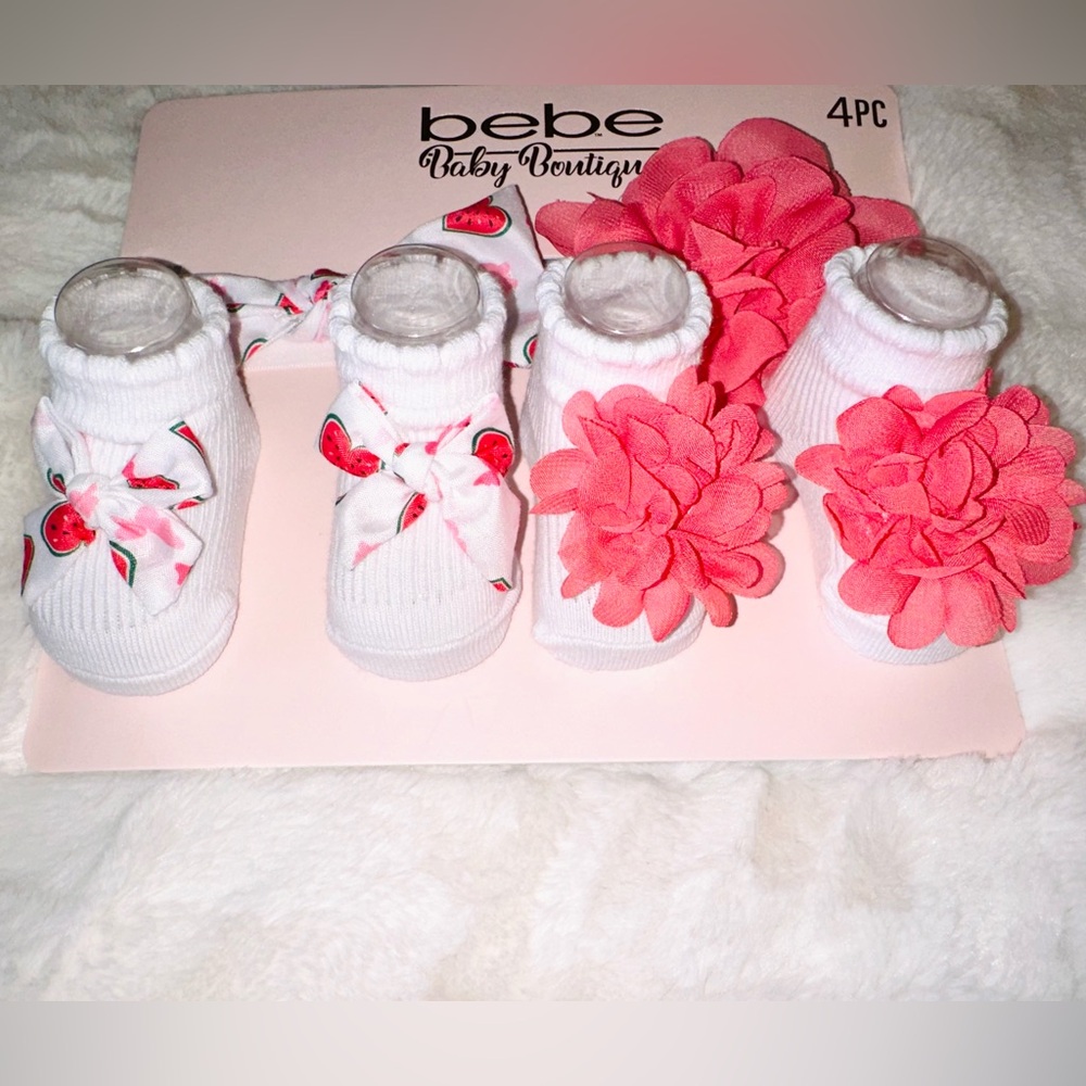 New Bebe Baby 4pc Set - Picture 3 of 3